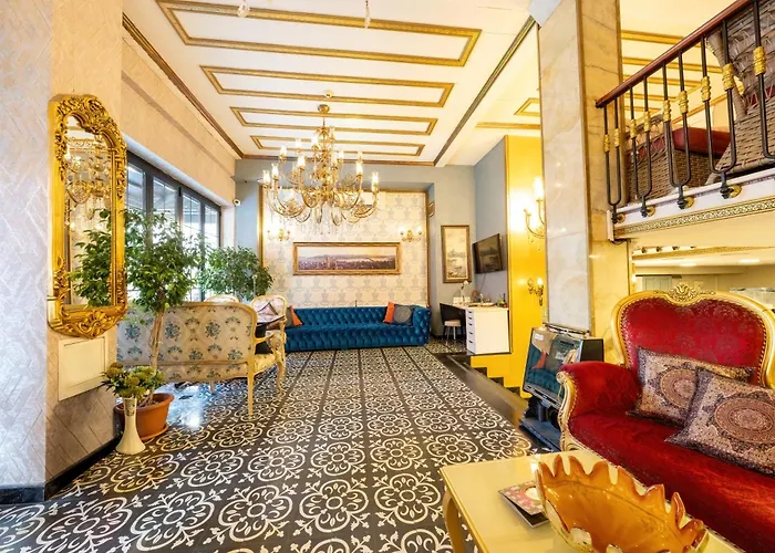 Diamond Royal Hotel