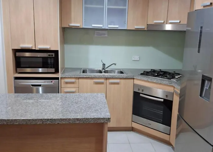 Newcastle Central Plaza Apartment Hotel Official