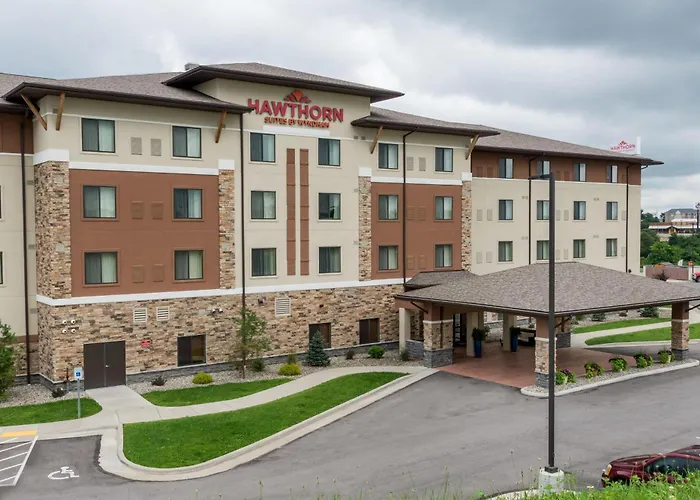 Hawthorn Suites By Wyndham Wheeling At The Highlands