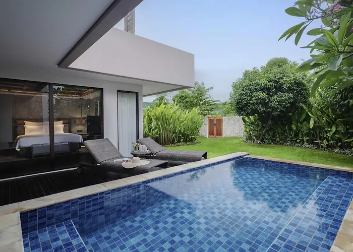 Pullman Lombok Merujani Mandalika Beach Resort Kuta 