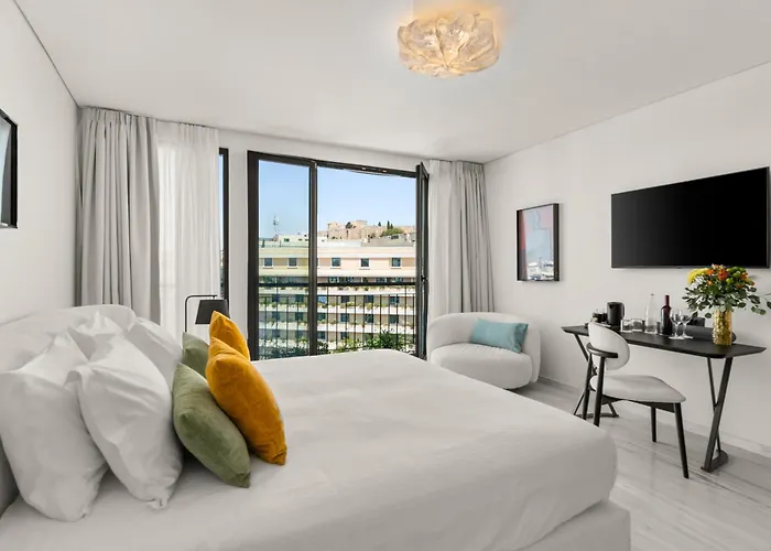 Athenaeum Luxury