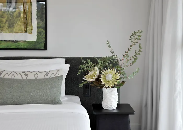 Athenaeum Luxury