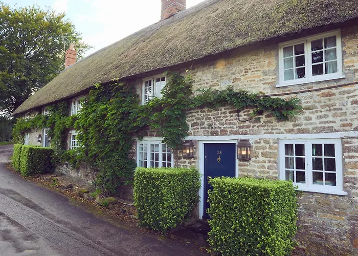 Summer Lodge Country House Hotel