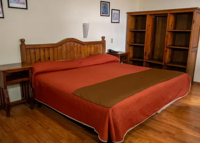 Hotel San Angel