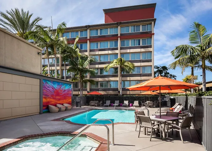 Alo Hotel By Ayres, Orange