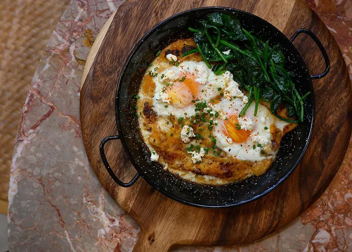 The Clairfield Hotel