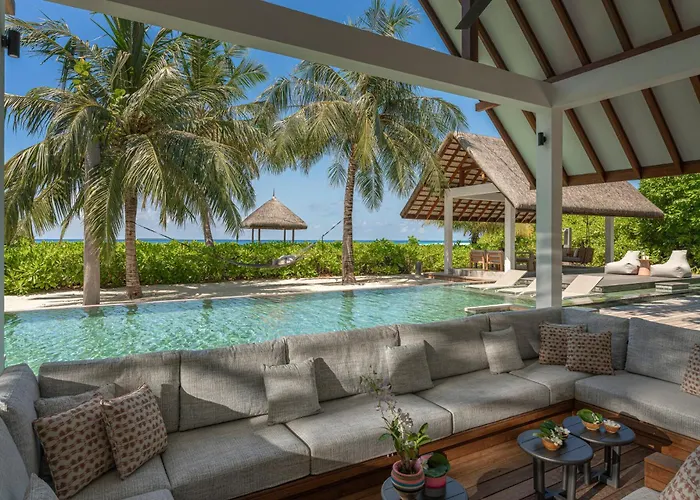 Four Seasons Resort Maldives At Landaa Giraavaru Milaidhoo