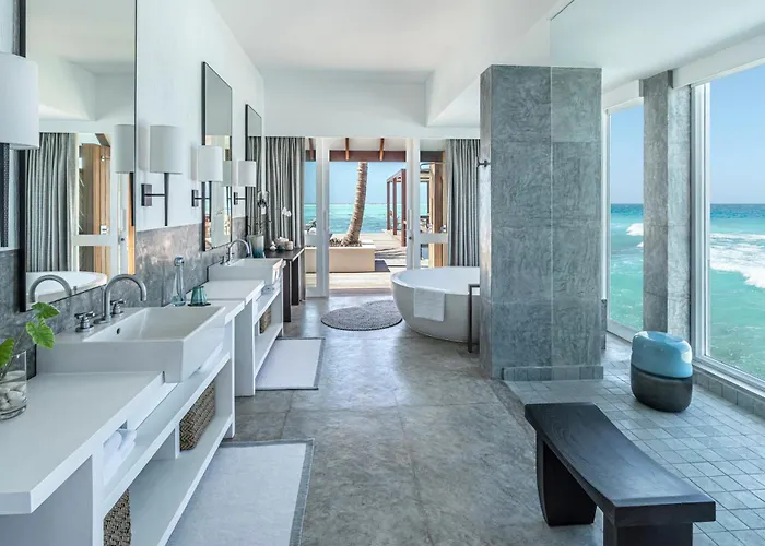 Four Seasons Resort Maldives At Landaa Giraavaru Milaidhoo