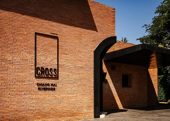 Cross Riverside
