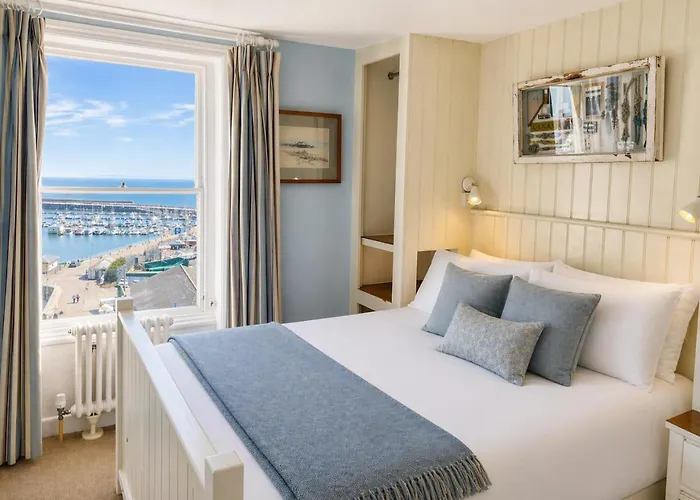 The Royal Harbour Hotel