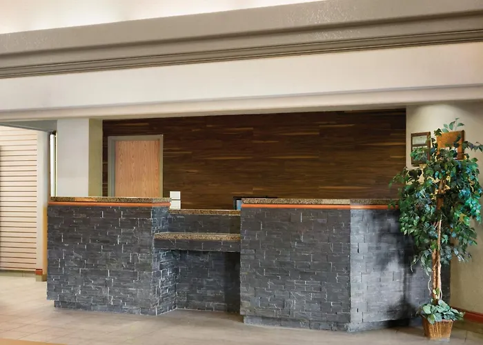 Days Inn By Wyndham Calgary Airport