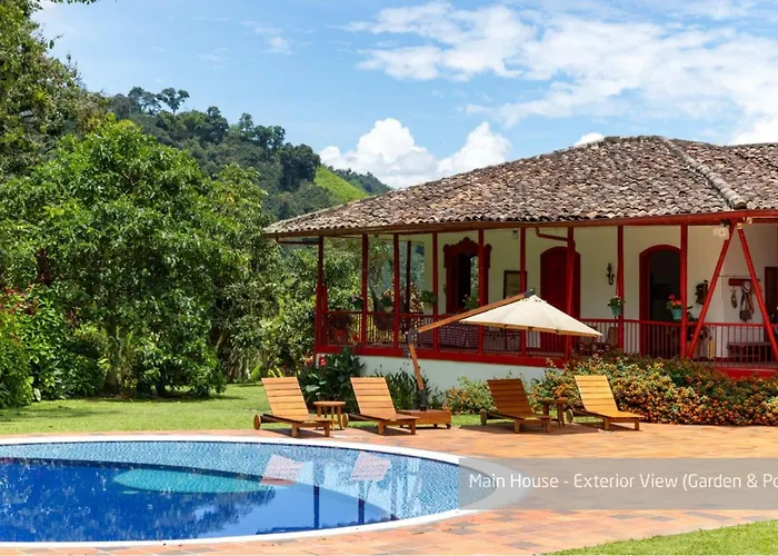 Hacienda Venecia Coffee Farm Hotel