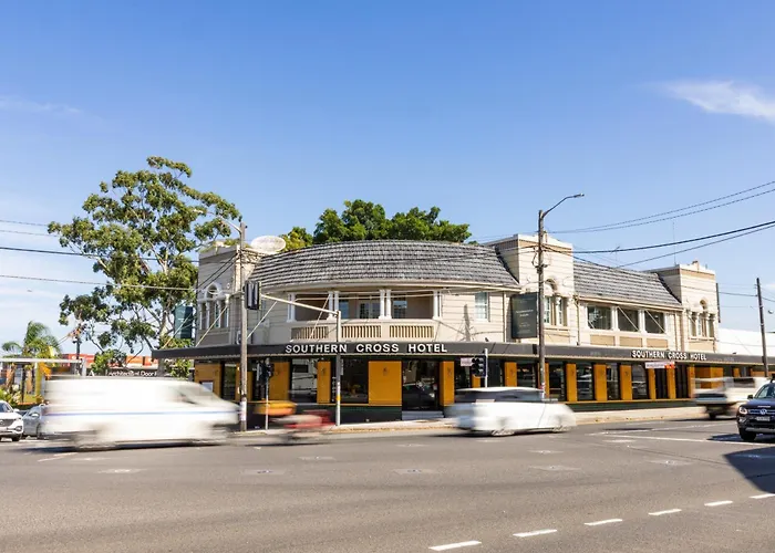 Southern Cross Hotel