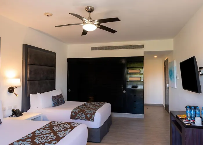 The Fives Beach Hotel & Residences - All Senses Inclusive