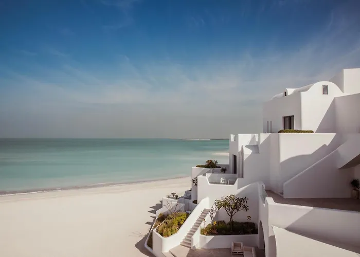 Anantara Retreat Santorini Abu Dhabi - Adults Only Hotel Al Rahba