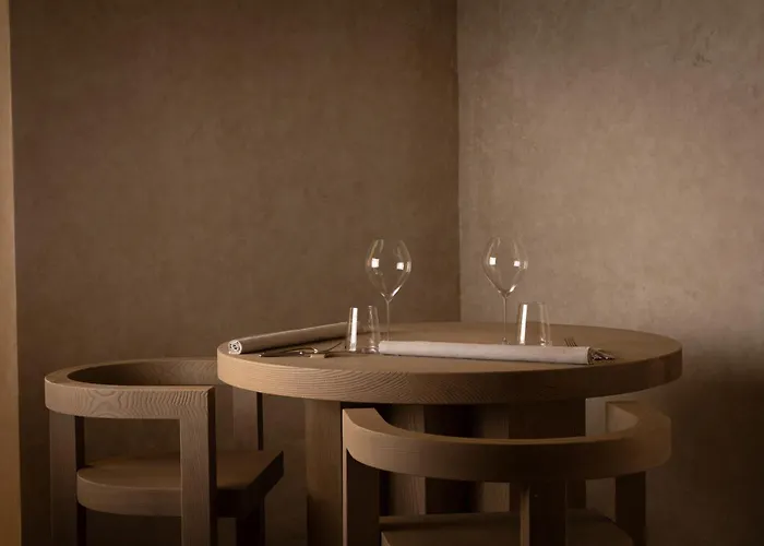 Nomos Hotel