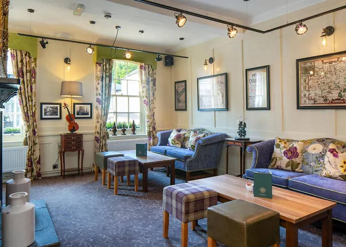 The Kings Arms And Royal Hotel, Godalming, Surrey - The Coaching Inn Group