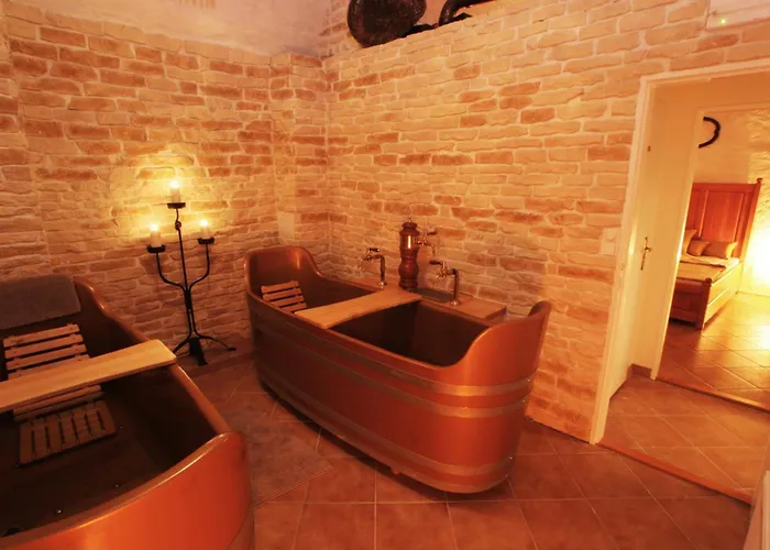 Hotel Metamorphis