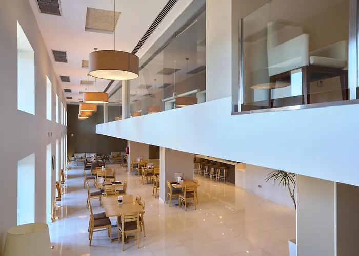 M.A. Hotel Sevilla Congresos