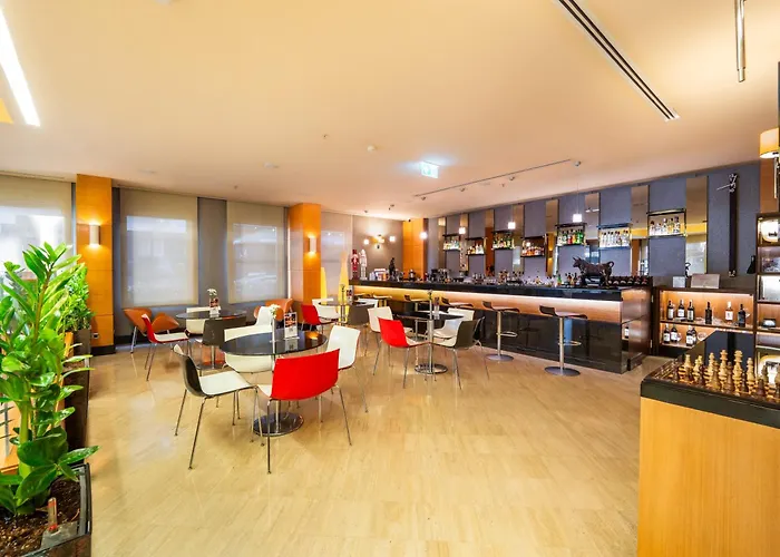 Midtown Hotel