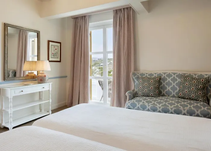 Dorion Hotel