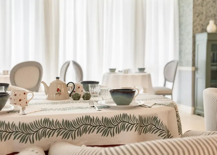 Dorion Hotel