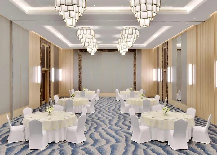Courtyard By Marriott Kochi Infopark Hotel