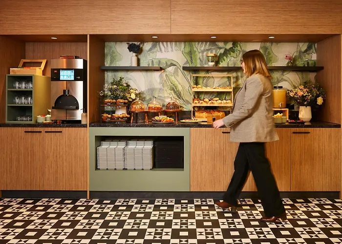 Novotel Paris La Defense Esplanade