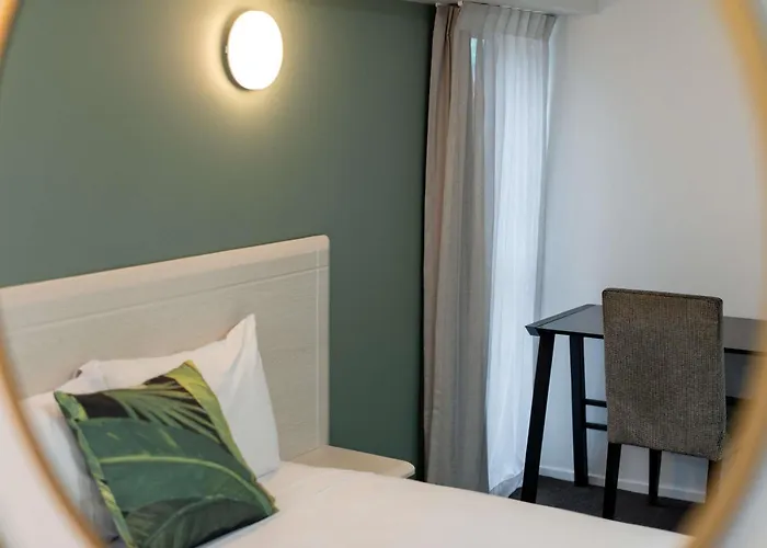 Mercure Wellington Central City Hotel And Apartments