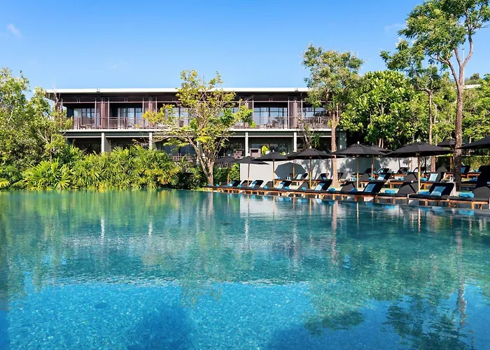Pullman Phuket Arcadia Naithon Beach