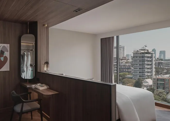 Public House Bangkok, A Member Of Design Hotels