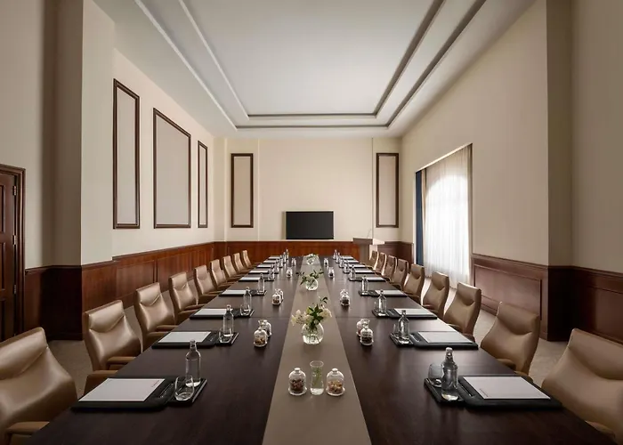 Mövenpick Hotel Cairo - Media City Giza
