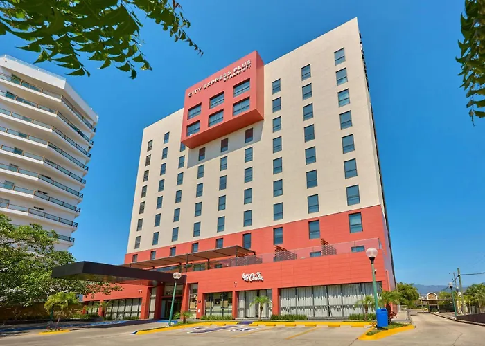 City Express Plus By Marriott Puerto Vallarta