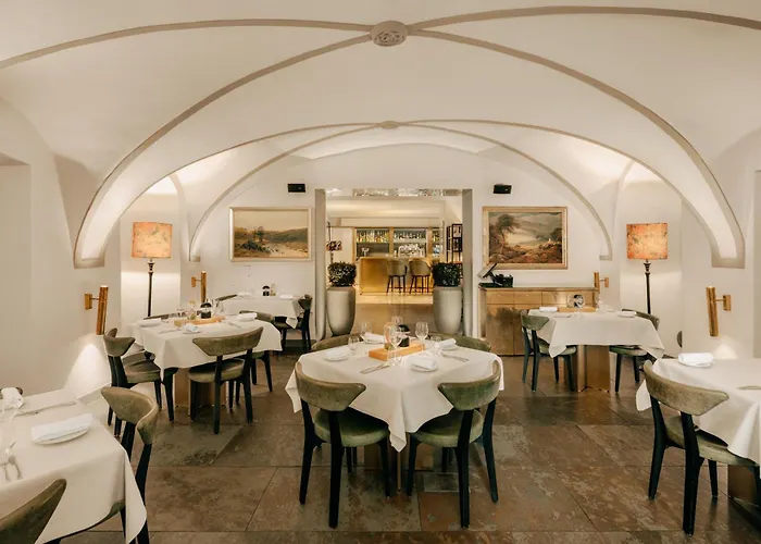 Mandarin Oriental, Prague