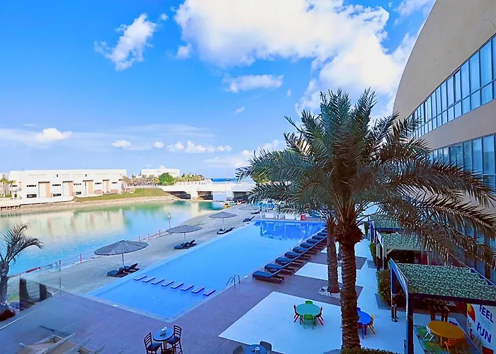 Dragon Beach Hotel