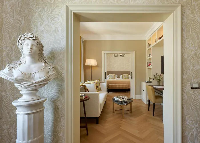 Rocco Forte Hotel Savoy Florencia