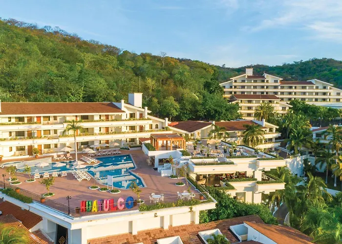 Park Royal Beach Huatulco