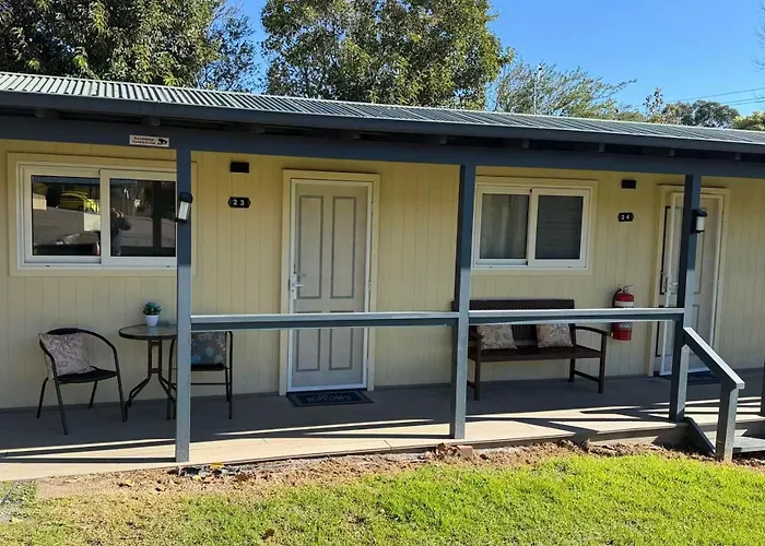 Willows Motel