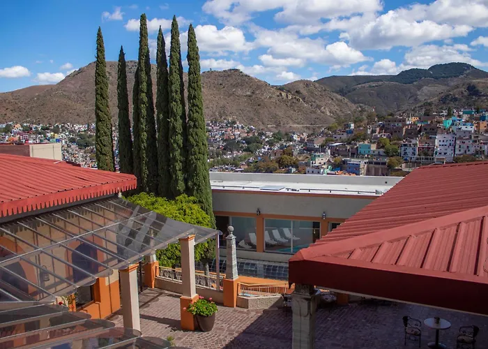 Hotel Paseo de la Presa