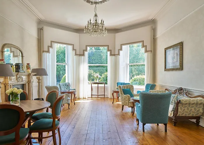 Summerhill House Hotel