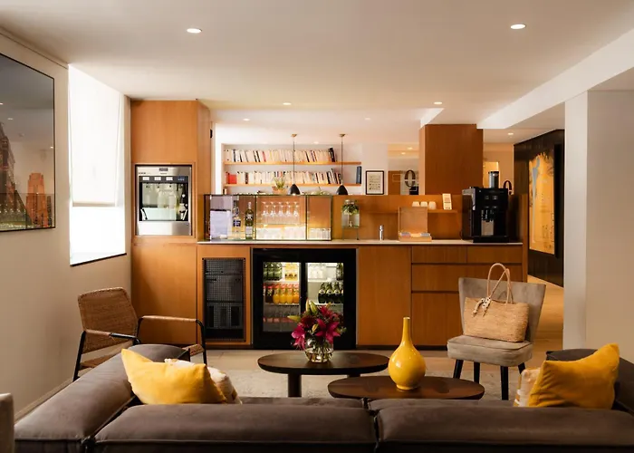 9Hotel Opera