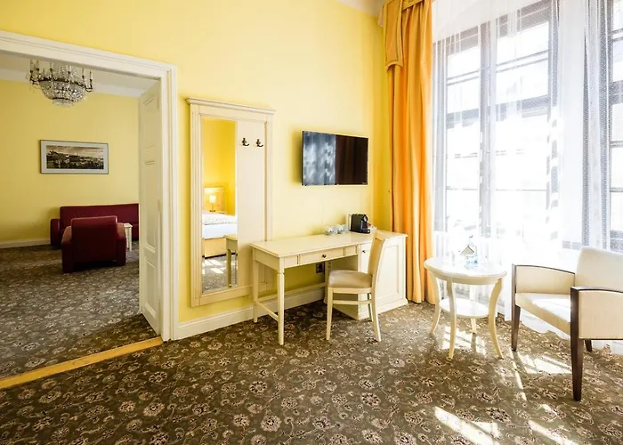 Hotel Metamorphis