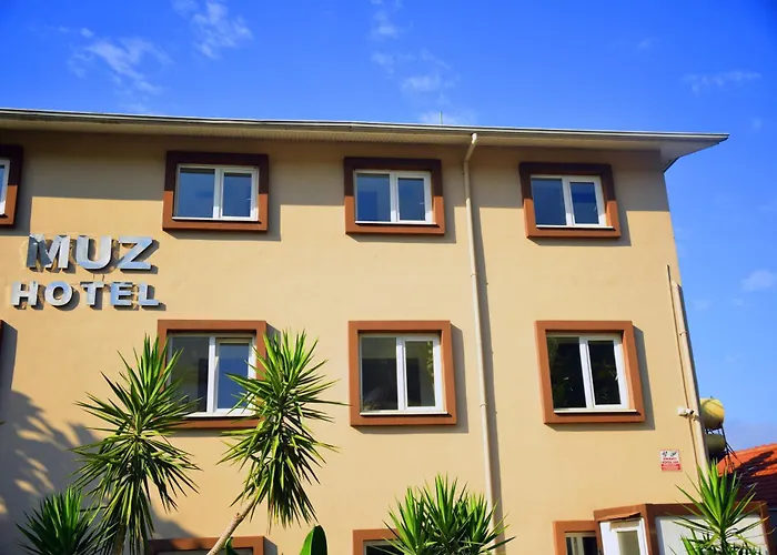 Muz Hotel