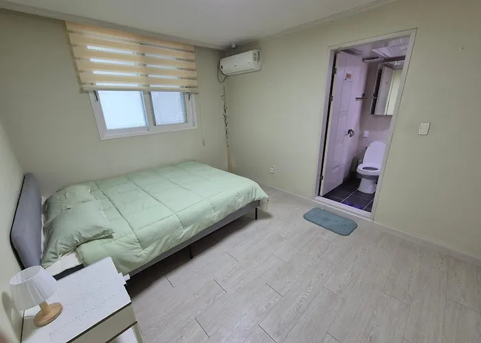 Yolo House