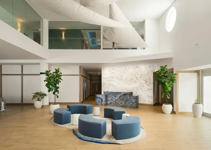 Maritime Hotel Fort Lauderdale Airport & Cruiseport