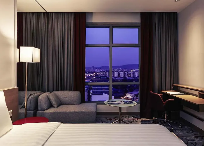 Mercure Kuala Lumpur Shaw Parade