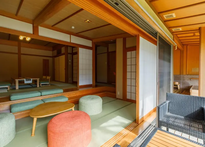Takitei Riverside Onsen ーa Hidden Ryokan In Kanazawaー
