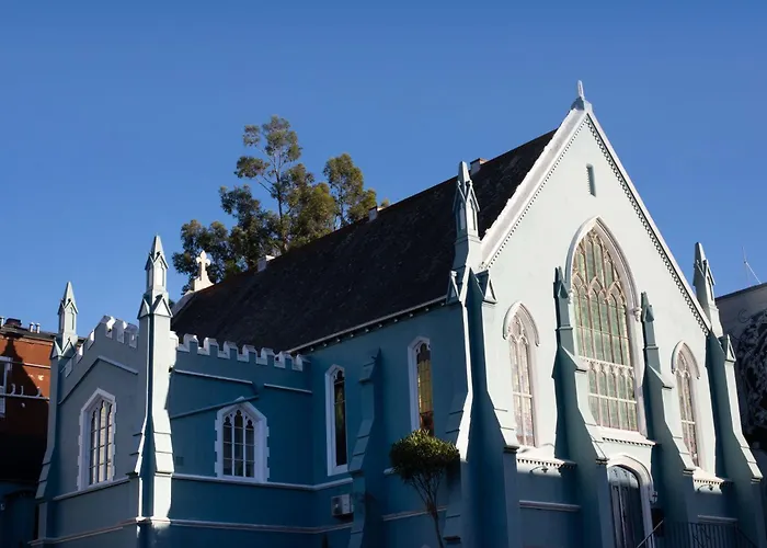 Chapel Apartments