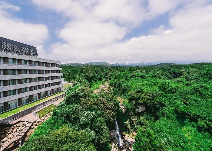Hidden Cliff Hotel And Nature
