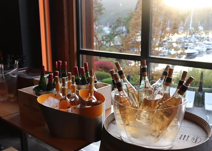 Brentwood Bay Resort & Spa